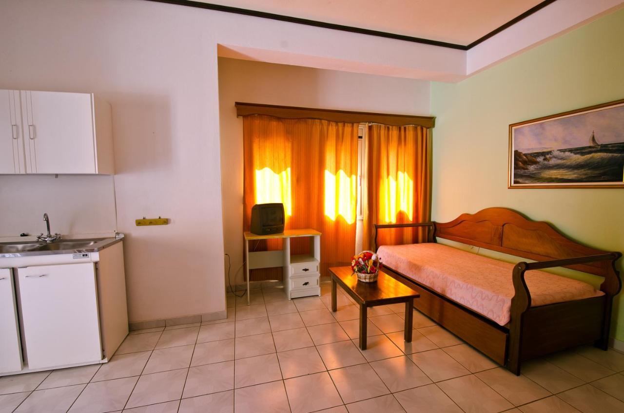 נאו קלימה Zaneta Hotel & Apartments מראה חיצוני תמונה